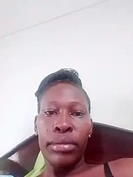 LOVELY-2BERRY online show from April 2026 09:16:02 AM