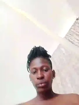 LOVELY-2BERRY online show from February 2026 06:21:02 AM