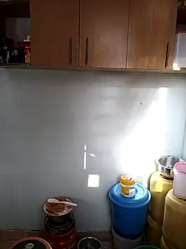 LOVELY-2BERRY online show from January 2026 05:00:02 AM