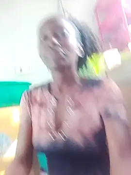 LOVELY-2BERRY online show from November 2025 06:12:01 AM