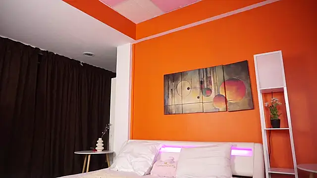 LovingBlondie online show from November 2025 04:11:01 AM