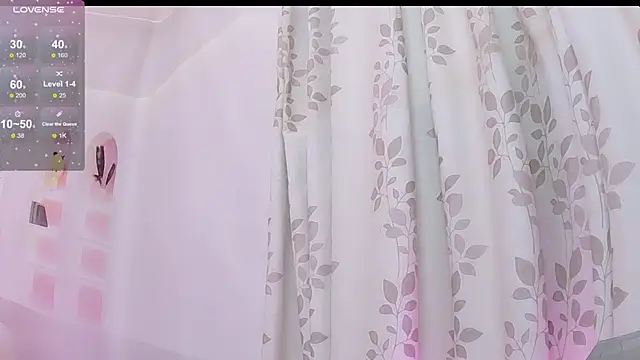 Snapshot of Sumi_y chatting on March 2025 05:00:02 AM Sumi y online show from March 2025 05:00:02 AM