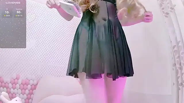 Sumi y online show from October 2025 02:32:02 AM