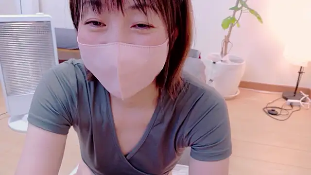 CherryMomo online show from June 2026 12:21:02 AM