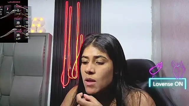 Rubi boobs  online show from May 2026 10:31:01 PM