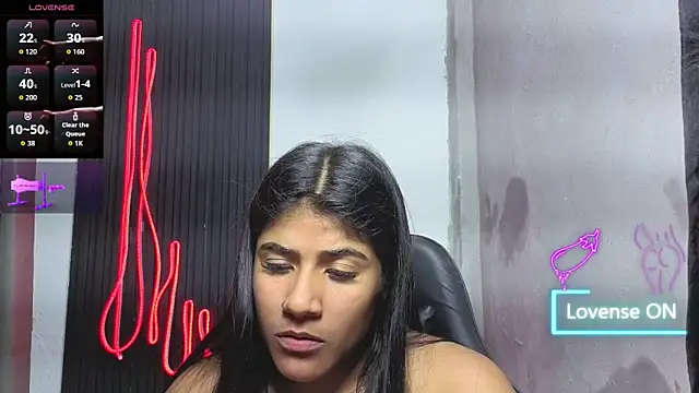 Snapshot of Rubi_boobs_ chatting on June 2026 01:33:01 AM Rubi boobs online show from June 2026 01:33:01 AM