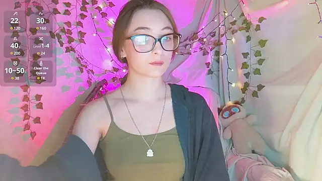 Snapshot of monlight__dana chatting on December 2024 01:39:01 PM monlight dana online show from December 2024 01:39:01 PM