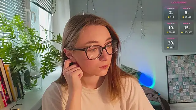 Snapshot of monlight__dana chatting on January 2025 12:52:02 PM monlight dana online show from January 2025 12:52:02 PM