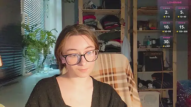 Snapshot of monlight__dana chatting on March 2025 12:57:02 PM monlight dana online show from March 2025 12:57:02 PM