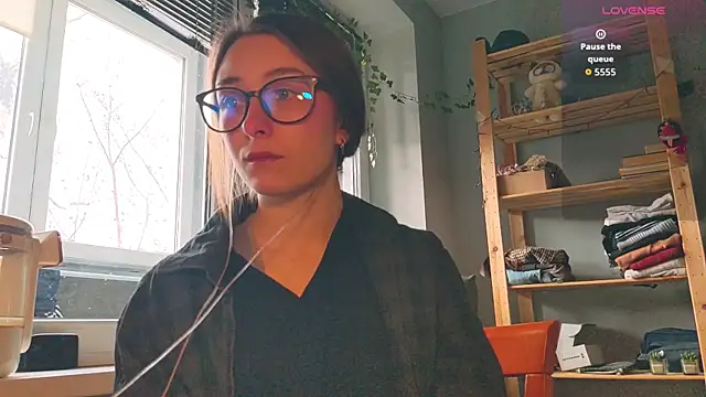 monlight  dana online show from April 2026 01:50:02 PM