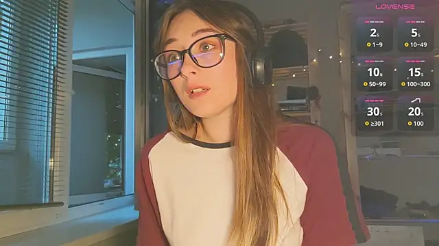 Snapshot of monlight__dana chatting on September 2025 04:34:02 PM monlight dana online show from September 2025 04:34:02 PM