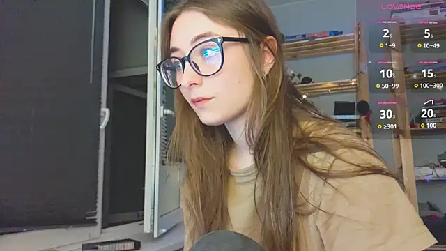 Snapshot of monlight__dana chatting on October 2025 08:23:02 PM monlight dana online show from October 2025 08:23:02 PM