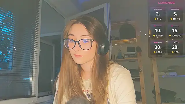 Snapshot of monlight__dana chatting on September 2025 05:02:01 PM monlight dana online show from September 2025 05:02:01 PM