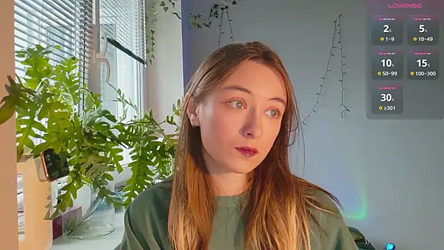 Snapshot of monlight__dana chatting on February 2025 09:40:02 AM monlight dana online show from February 2025 09:40:02 AM