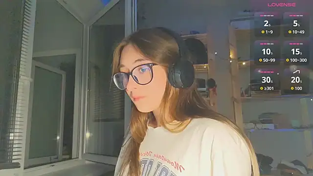 Snapshot of monlight__dana chatting on September 2025 07:02:01 PM monlight dana online show from September 2025 07:02:01 PM