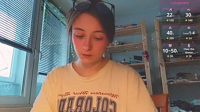 monlight  dana online show from February 2026 01:51:02 PM