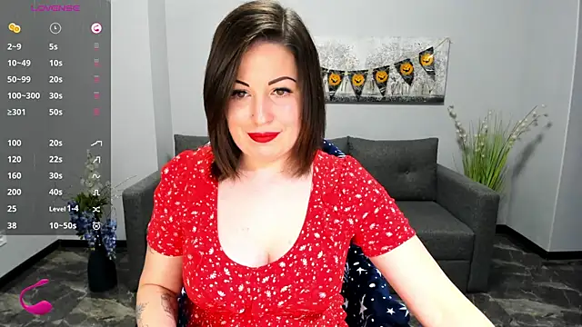 Emily Midlton online show from November 2025 01:58:01 PM