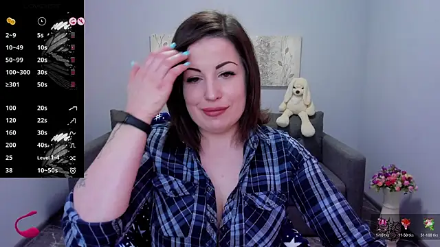 Emily Midlton online show from October 2025 06:24:01 AM