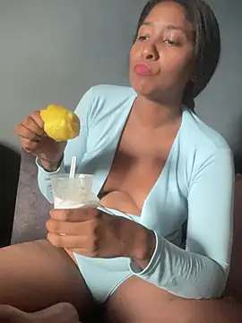 Berry Bans online show from April 2026 10:27:02 PM