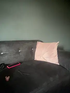 Berry Bans online show from March 2026 09:48:01 PM