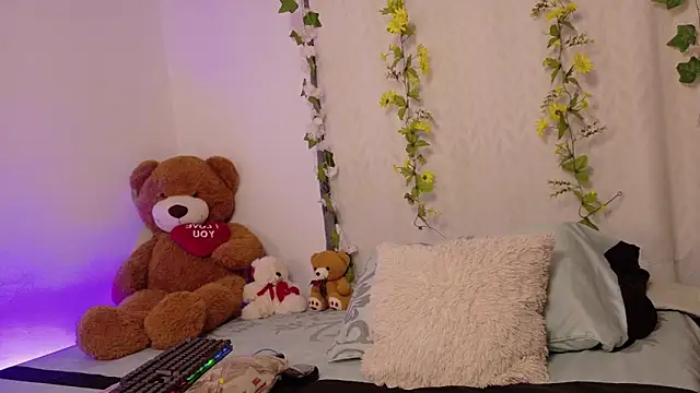 cattaleya1476 online show from November 2025 04:44:02 PM