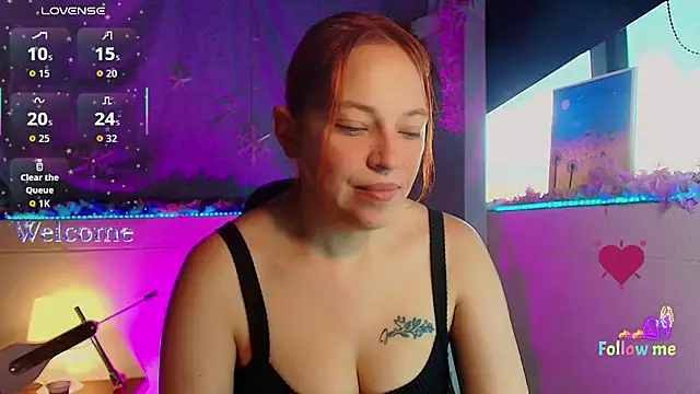 mariana scott   online show from November 2025 10:15:01 PM