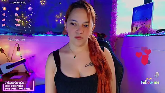 Snapshot of mariana_scott__ chatting on September 2025 10:27:02 PM mariana scott   online show from September 2025 10:27:02 PM