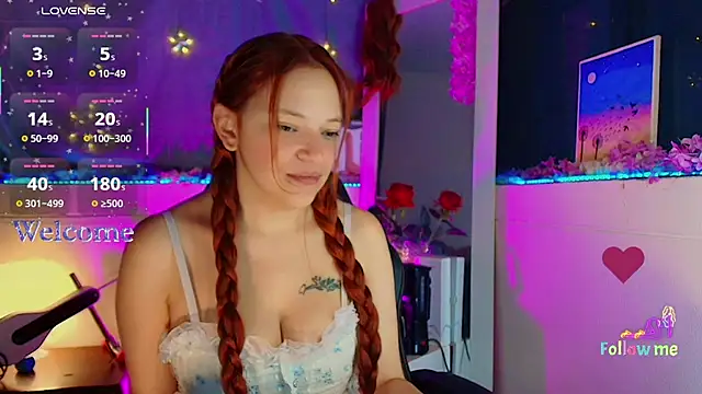 mariana scott   online show from November 2025 10:58:01 PM