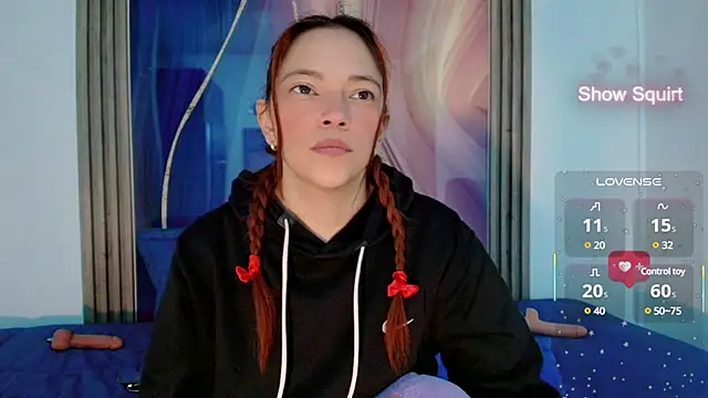 Snapshot of mariana_scott__ chatting on February 2025 12:03:01 AM mariana scott   online show from February 2025 12:03:01 AM