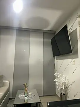 LARIANA RIVERA23 online show from February 2026 04:41:02 AM