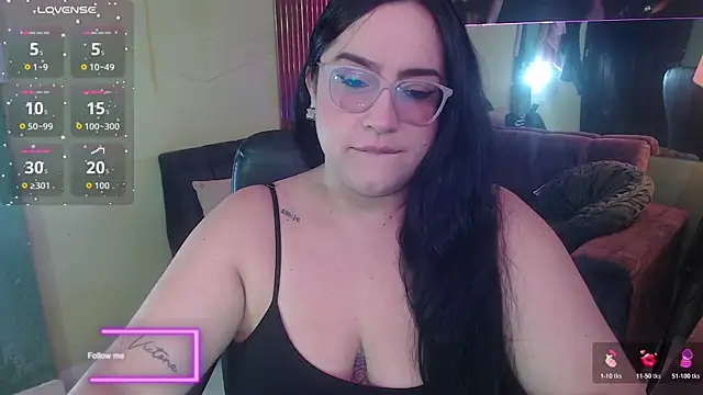Sofiia davis23 online show from June 2026 01:44:02 PM