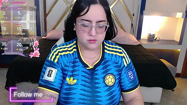 Sofiia davis23 online show from July 2026 01:47:01 PM