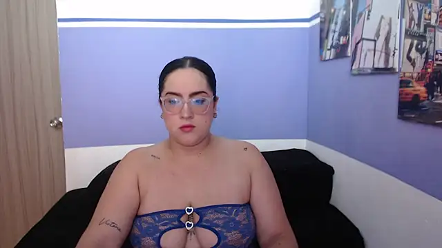 Sofiia davis23 online show from May 2026 01:40:02 PM