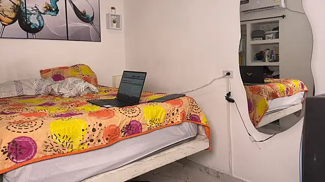 Snapshot of wendy_alejo1712 chatting on November 2025 09:14:01 PM wendy alejo1712 online show from November 2025 09:14:01 PM