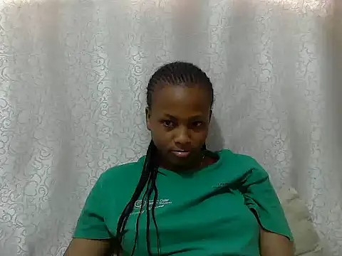 Snapshot of tinabestdoll chatting on October 2025 06:23:02 AM tinabestdoll online show from October 2025 06:23:02 AM
