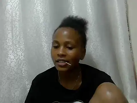 Snapshot of tinabestdoll chatting on October 2025 11:05:01 PM tinabestdoll online show from October 2025 11:05:01 PM