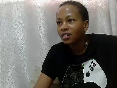 Snapshot of tinabestdoll chatting on September 2025 10:17:02 AM tinabestdoll online show from September 2025 10:17:02 AM