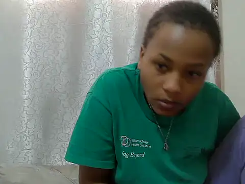 Snapshot of tinabestdoll chatting on September 2025 11:31:02 AM tinabestdoll online show from September 2025 11:31:02 AM