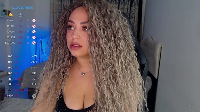  Just a queen 3 online show from January 2026 05:38:01 PM