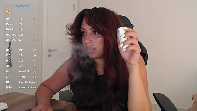  Just a queen 3 online show from June 2026 05:46:02 PM