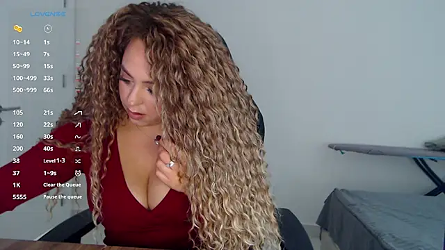  Just a queen 3 online show from February 2026 10:15:01 AM