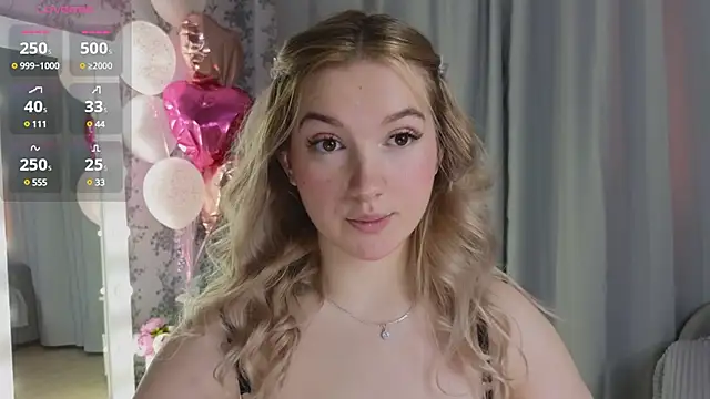 Snapshot of flawless_angell chatting on March 2025 10:49:01 PM flawless angell online show from March 2025 10:49:01 PM