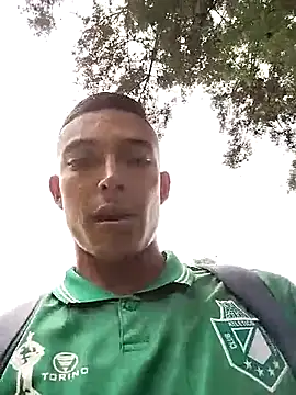 Demiansteven2 online show from October 2025 06:19:01 PM