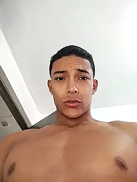 Demiansteven2 online show from February 2026 03:12:02 PM