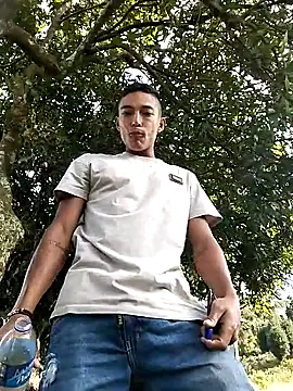 Demiansteven2 online show from November 2025 08:29:01 PM