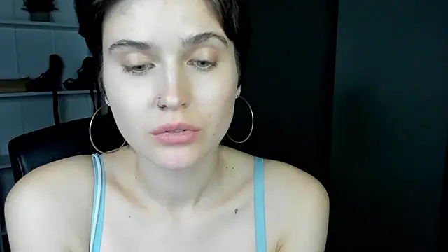 sarah perfect online show from April 2026 06:10:01 PM