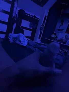 GersonGil1 online show from December 2025 06:07:02 AM