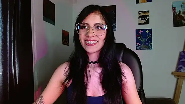 Ary Pieerce online show from February 2026 05:46:02 PM