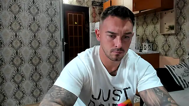 Jonmusclemaster online show from September 2025 08:36:02 PM