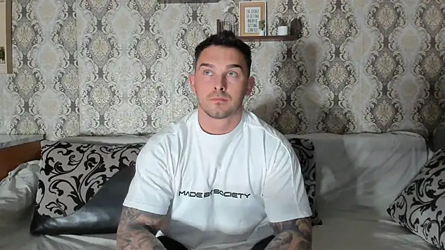 Jonmusclemaster online show from February 2025 08:20:02 PM